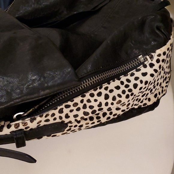 Purse - Picture 5 of 11